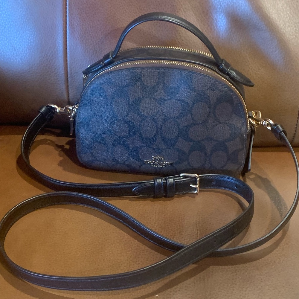 NO MORE TURKEY SALE! 😵‍💫😅 CLASSY COACH SERENA DUAL/DOUBLE ZIP XBODY PERSONAL BAG